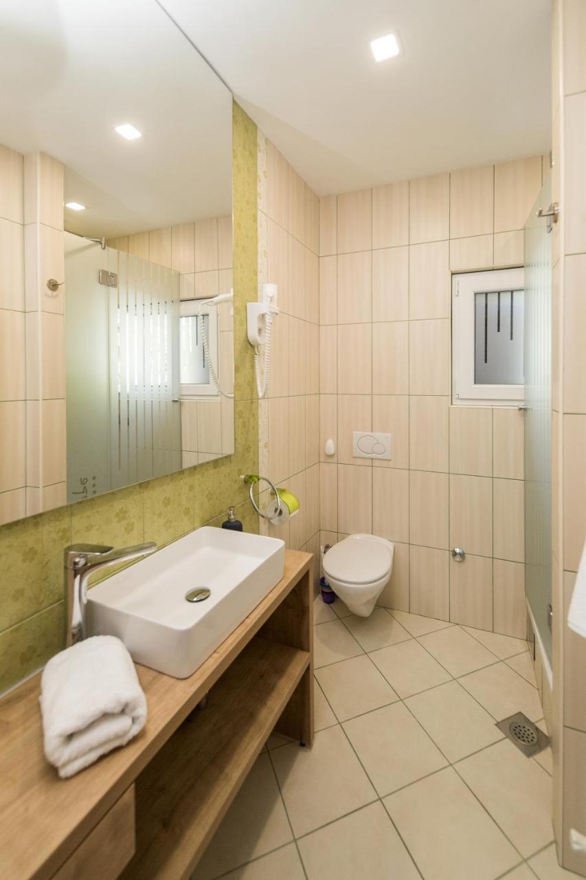 Apartments Agape Цриквеница Экстерьер фото